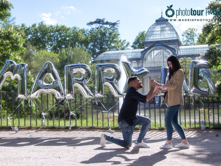 Surprise proposal in Madrid
